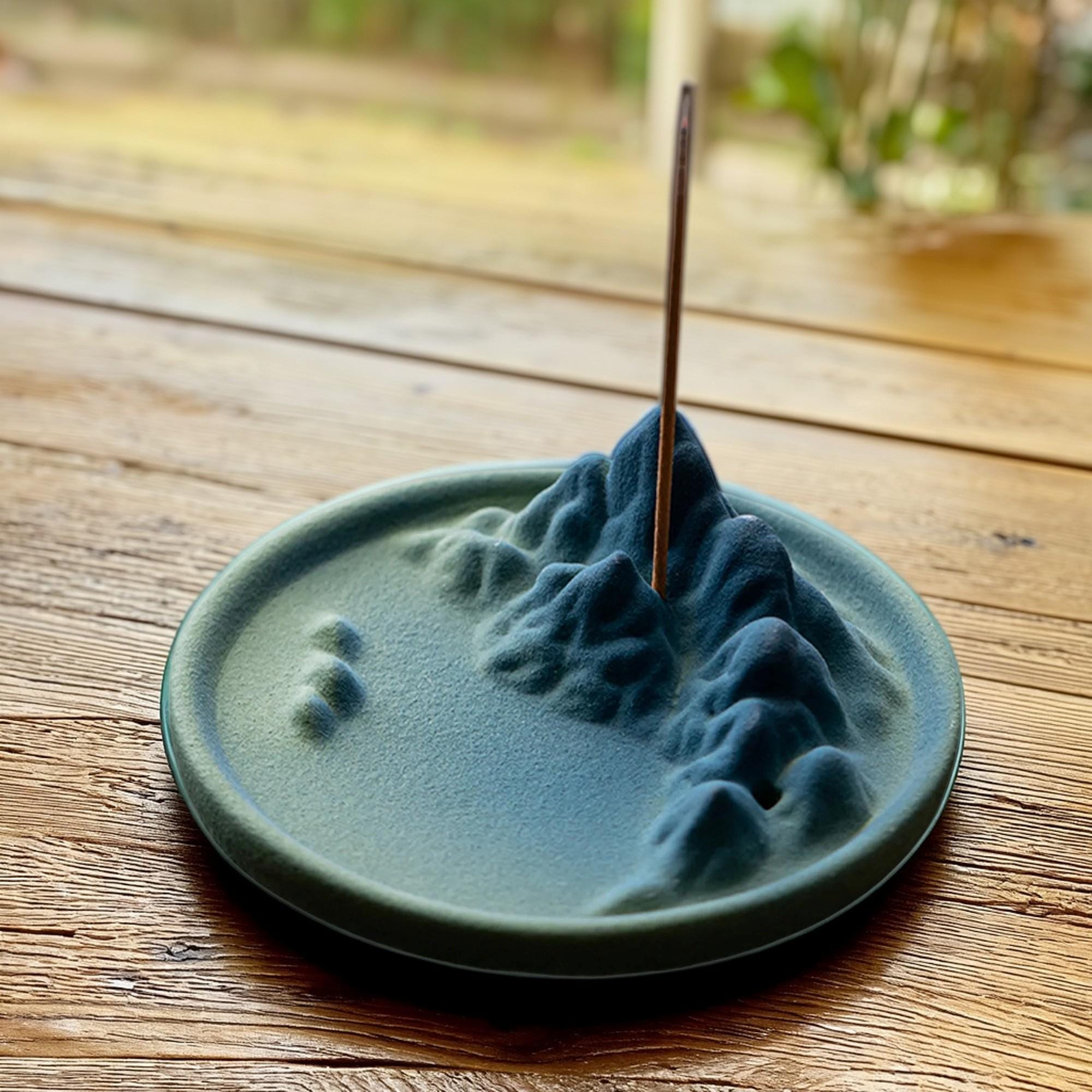 Ceramic Mountain Incense Holder, Minimalist Colorful Design for Meditation and Relaxation