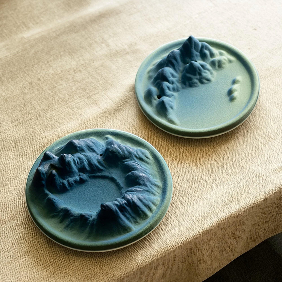Ceramic Mountain Incense Holder, Minimalist Colorful Design for Meditation and Relaxation