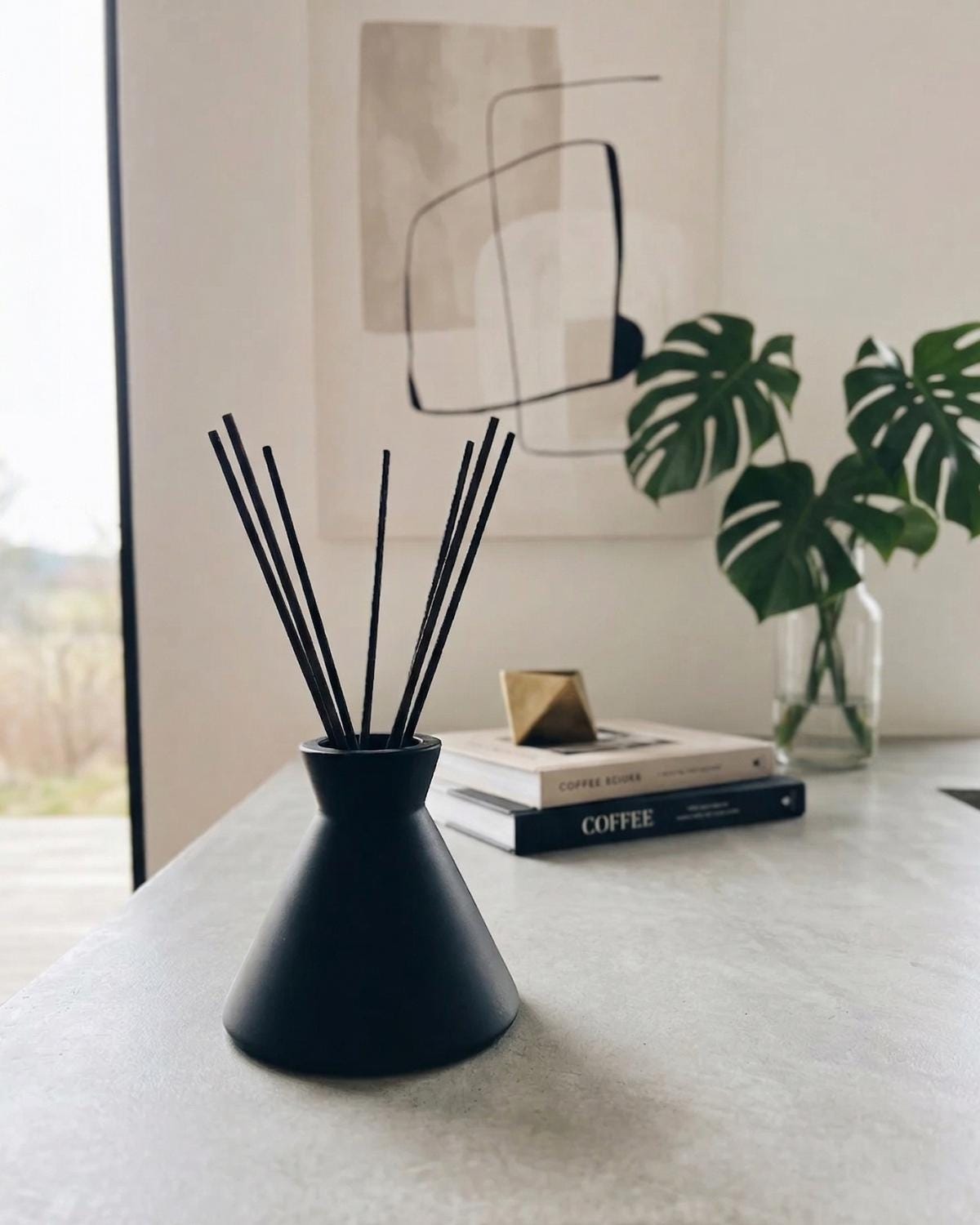 Modern Reed Diffuser Vessel