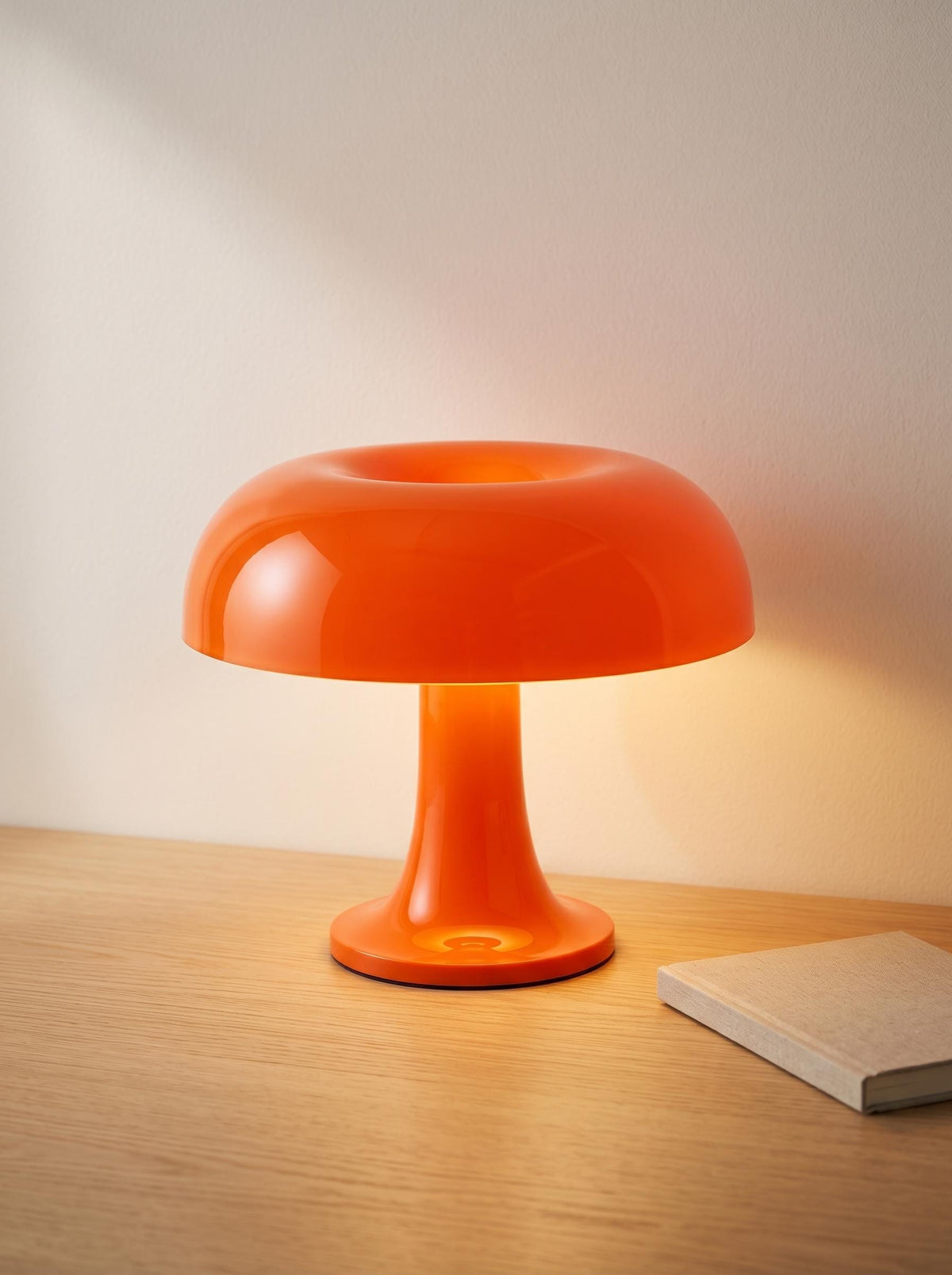 Retro Mushroom Table Lamp — 3-Color USB Dimmable Desk Light